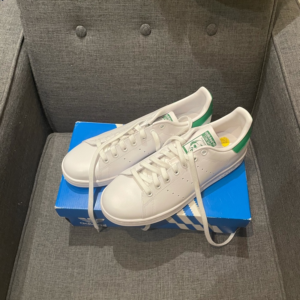 White Adidas Stan Smith Sneakers